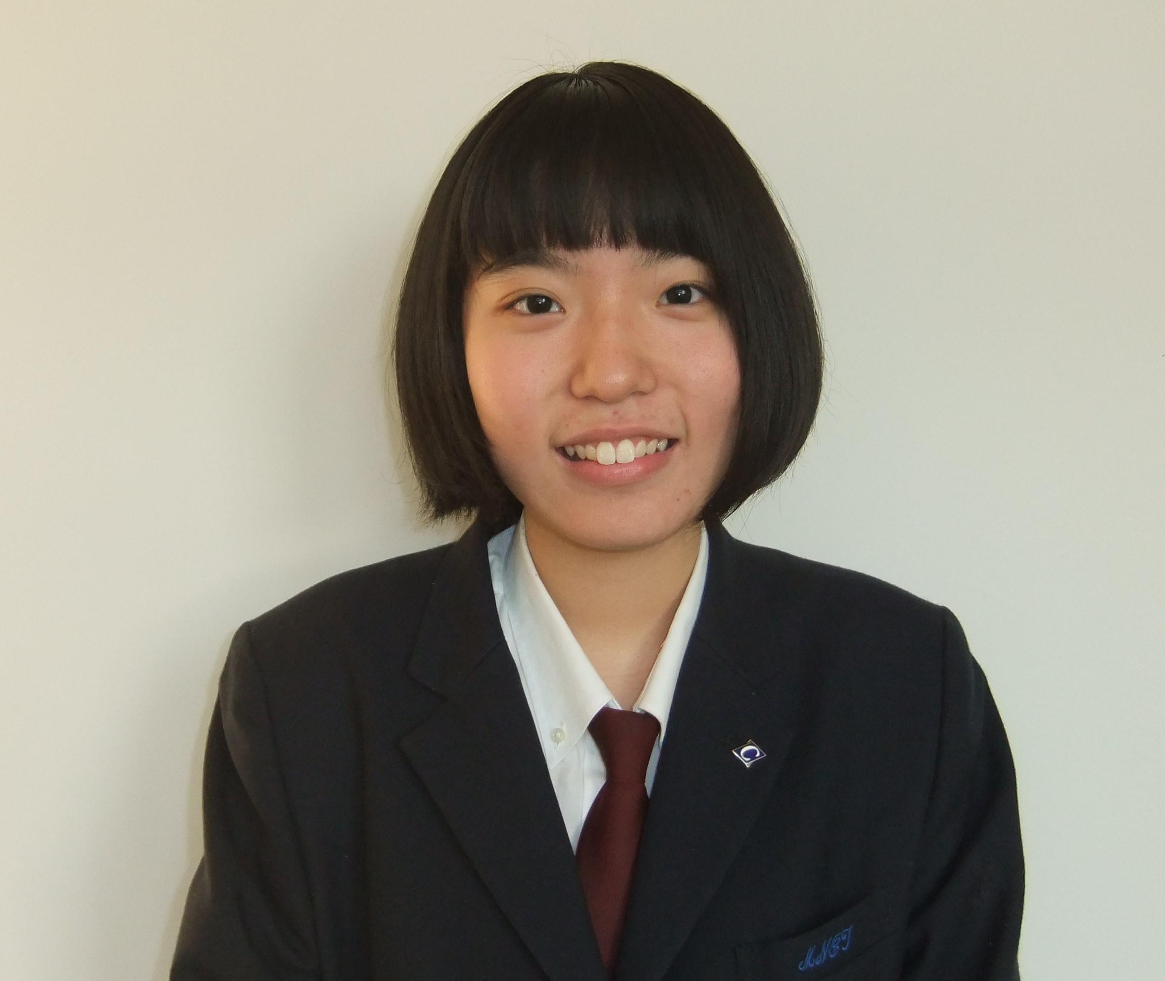 堂園 明日香 さん