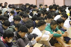 11月13日(火) 寮生総会